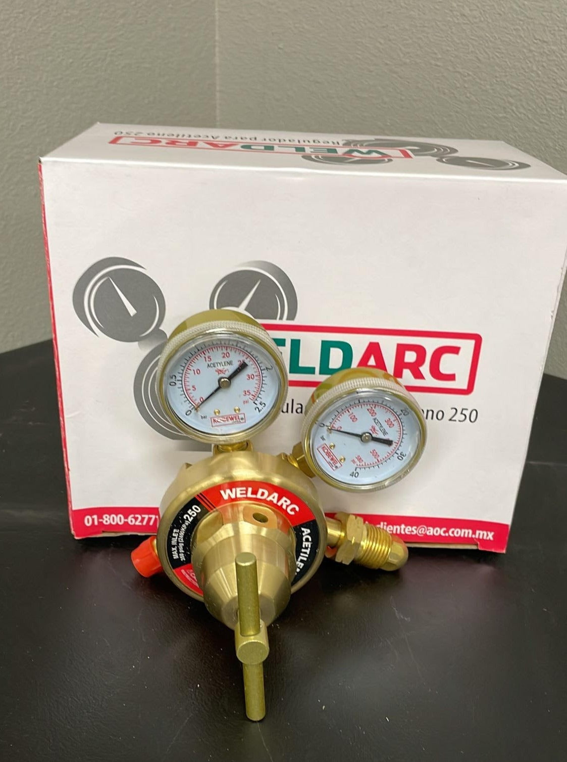 Acetylene Regulator 250